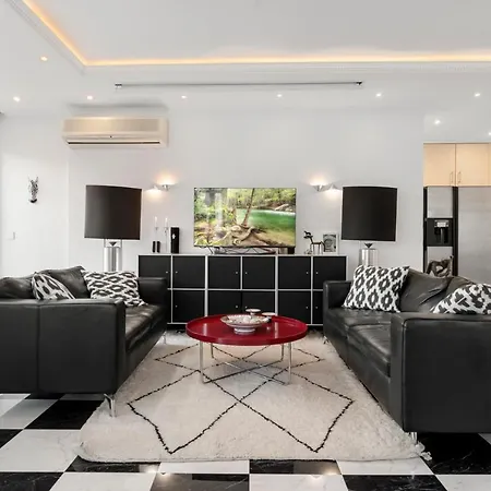 Apartment Fantastic Penthouse In Downtown San Pedro By Costarentals - Ref M35 Marbella