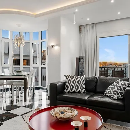 Fantastic Penthouse In Downtown San Pedro By Costarentals - Ref M35 * Marbella
