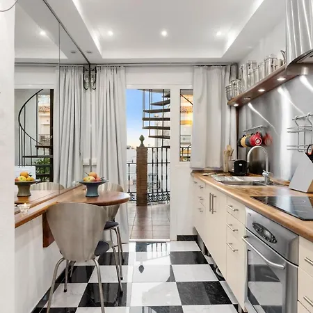 Fantastic Penthouse In Downtown San Pedro By Costarentals - Ref M35